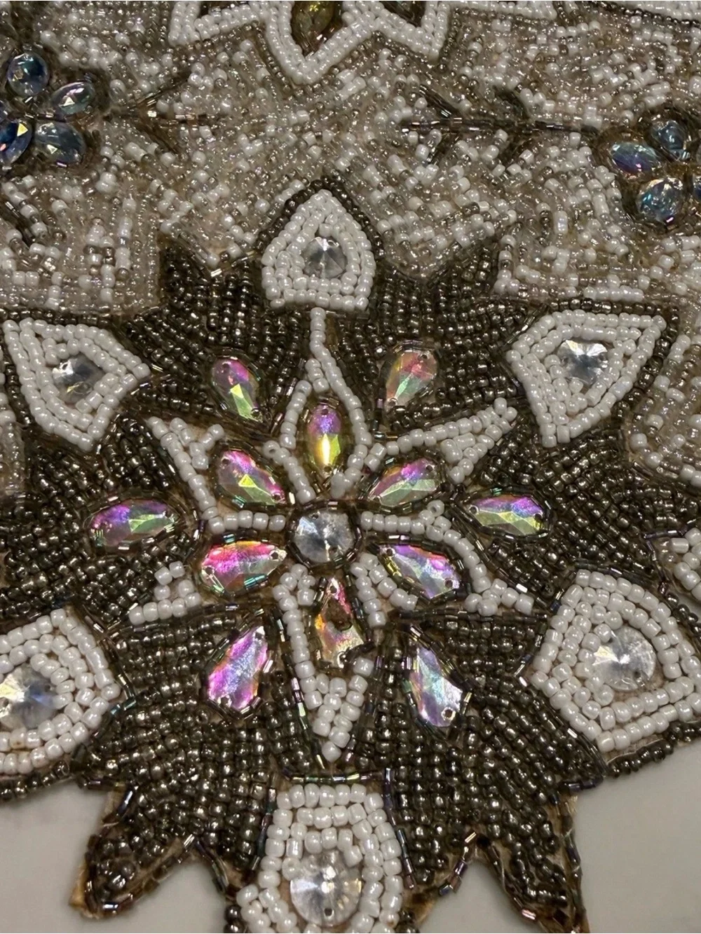 Pier 1 Imports Beaded Sequins Snow Flakes Winter Table Runner Silver Christmas